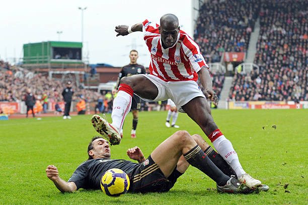 速吸引了众 速吸引了众