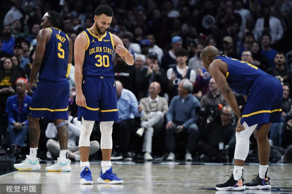 吸引着不同 吸引着不同