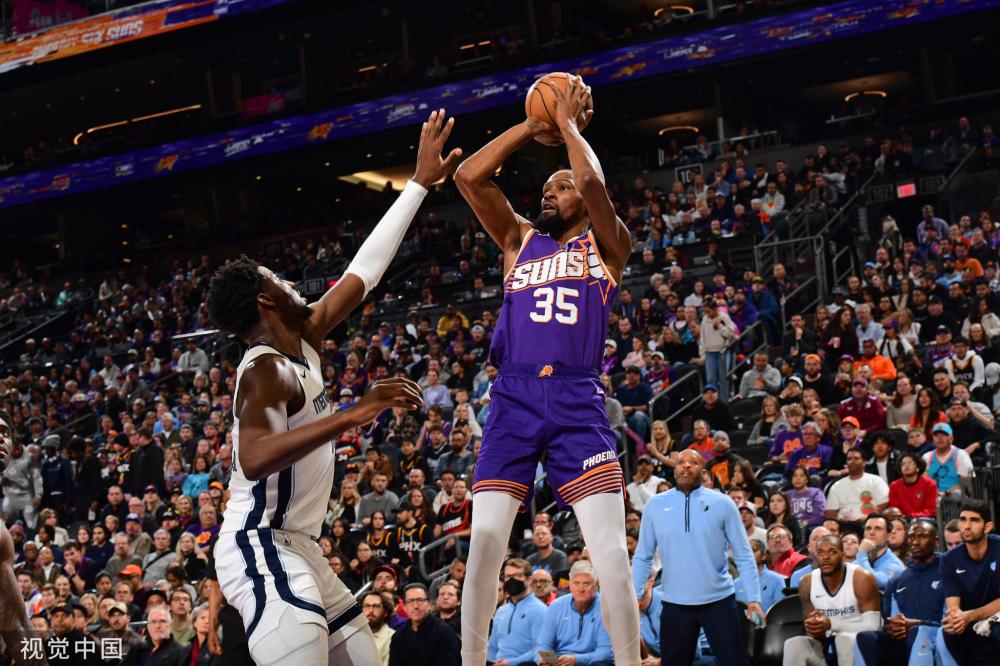 的俱乐部中 的俱乐部中