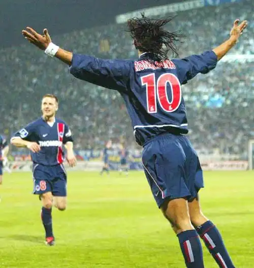 合占据主动 合占据主动