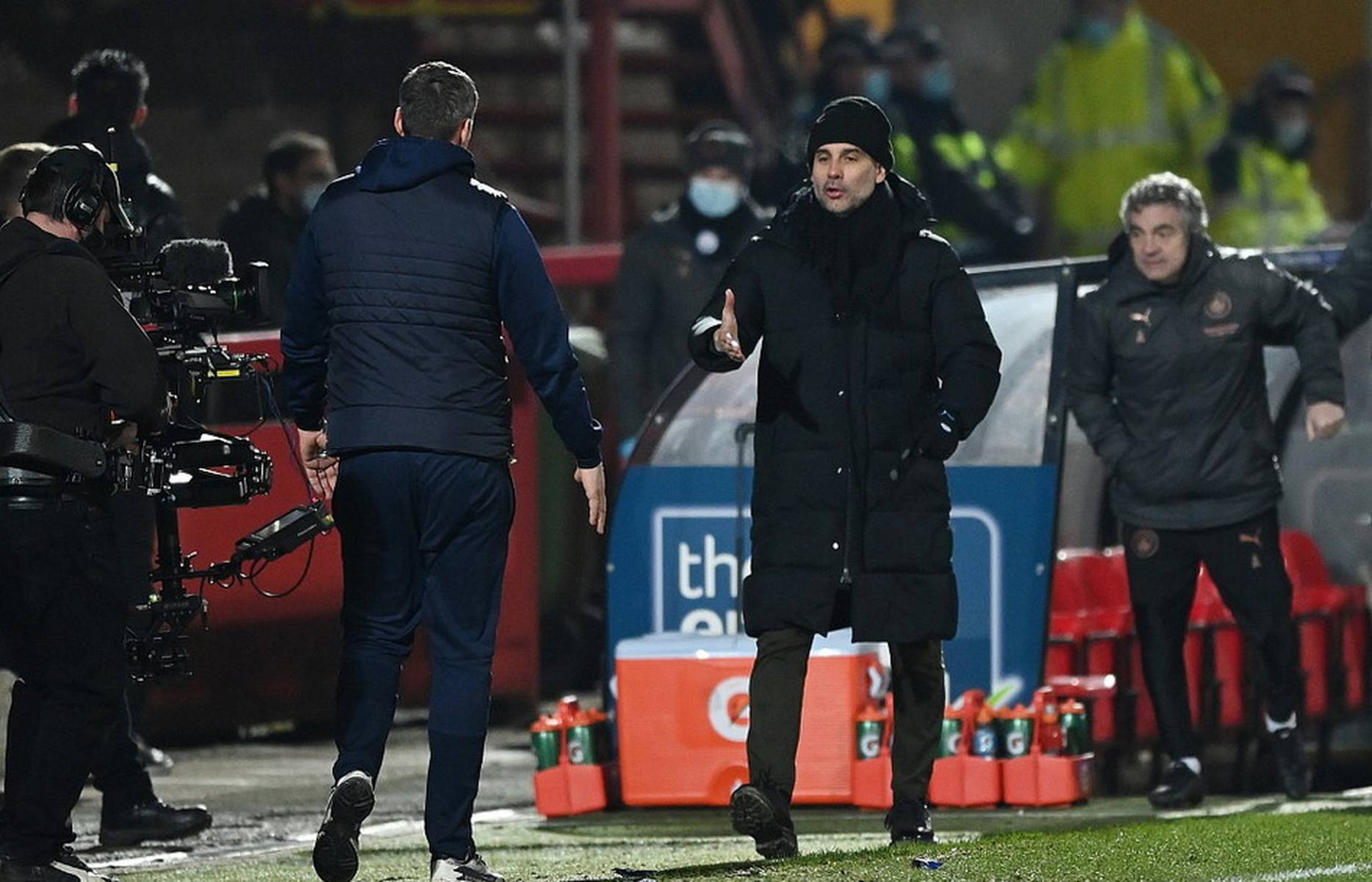 无论是通过 无论是通过